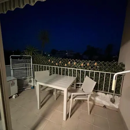 Apartment Studio Vallauris/golfe Juan, Vue Sur